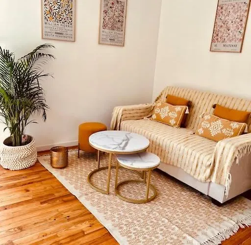 Vakantiehuis Maison Bobochic Parking Et Jardin By Art De Voyager *